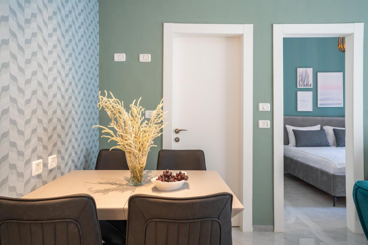 Tranquil Stay Near The Beach By Sea N' Rent Naharia Buitenkant foto