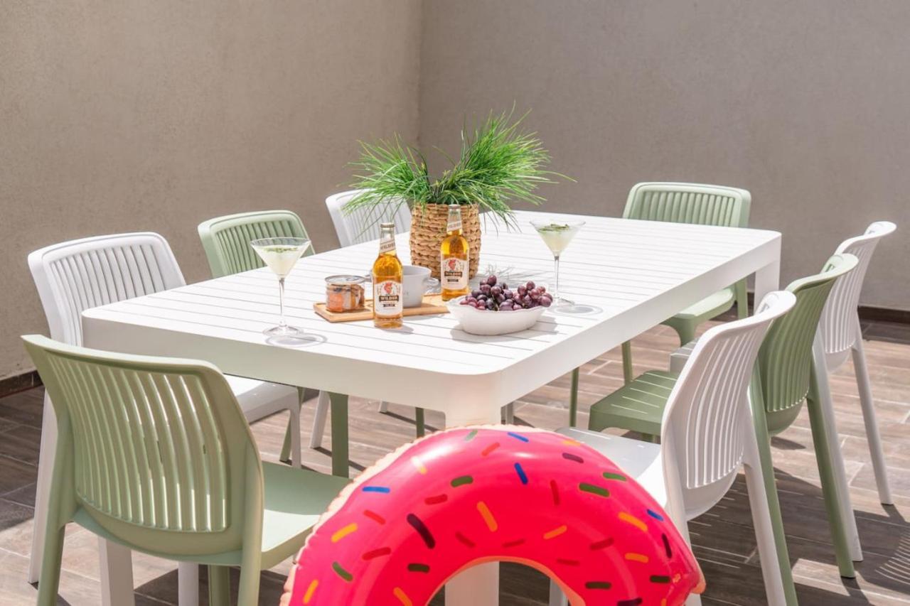 Tranquil Stay Near The Beach By Sea N' Rent Naharia Buitenkant foto